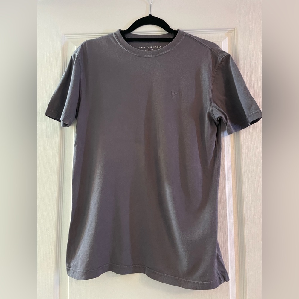 American Eagle Outfitters Men's Charcoal Tee